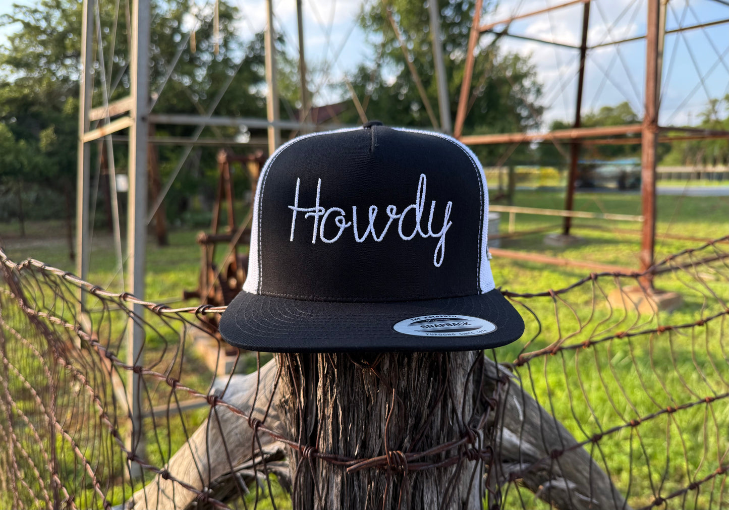 Howdy Y’all - Yupoong Classic SnapBack